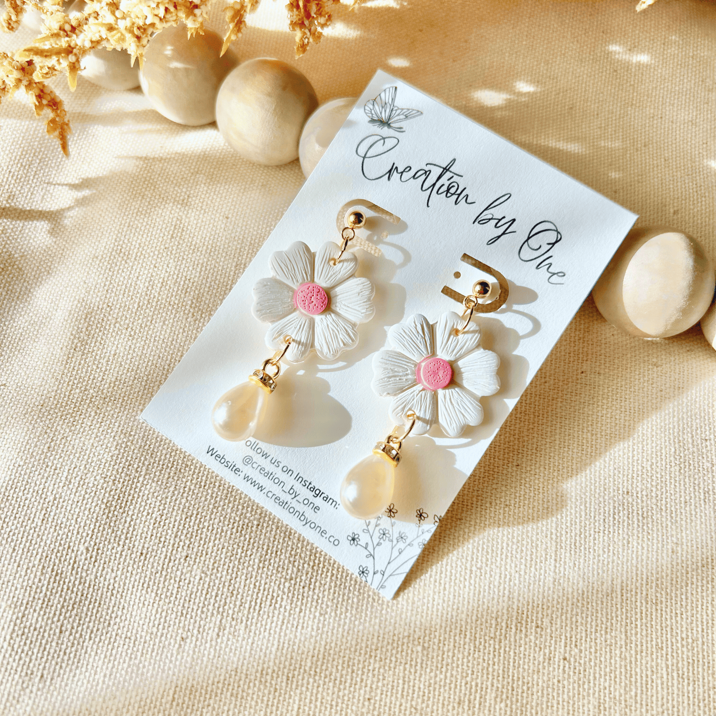 Elegance Polymer Clay Earrings – Lightweight Floral Dangles with Faux Pearl & 14K Gold-Plated Studs 🌸✨